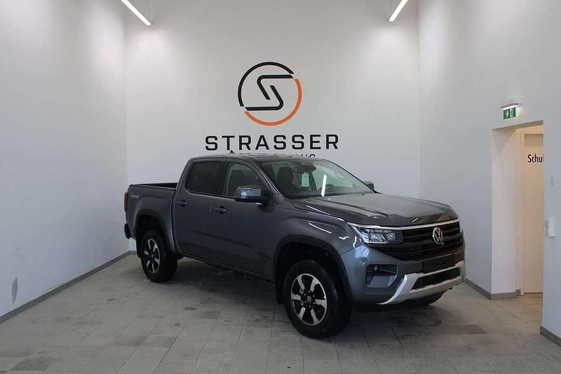 Dunkelgrau metallic Neu 2025 VW Amarok Life Abholung | € 58.300 (Etwas zu teuer) - Bild 1/4