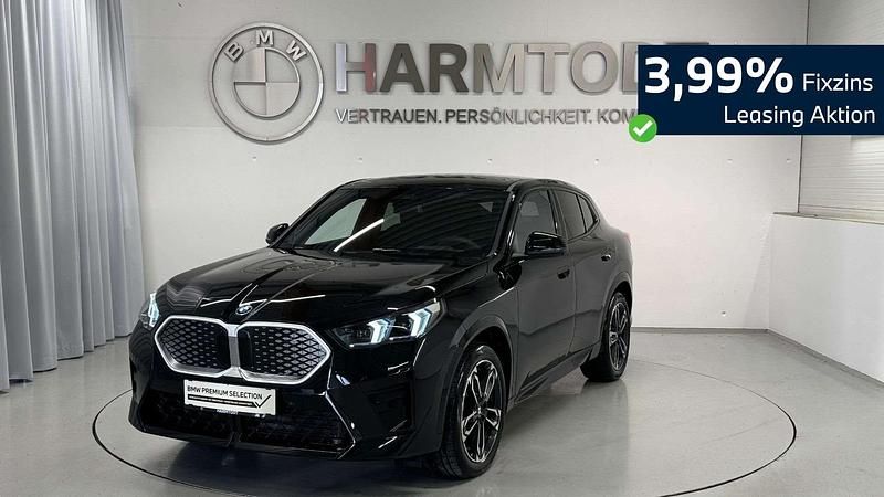 Gebraucht BMW iX2 Luxury Line 150 kW (204 PS) 2025 Schwarz SUV