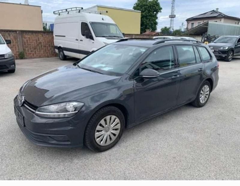 Gebraucht VW Golf VII 116 PS (85 kW) 2020 Grau Kombi