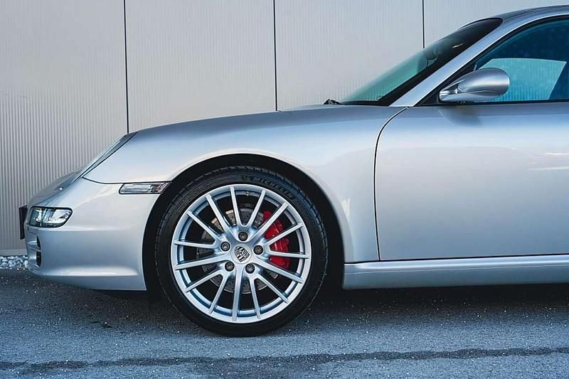 Gebraucht Porsche 911 Carrera S 355 PS (261 kW) 2005 Silber Coupé