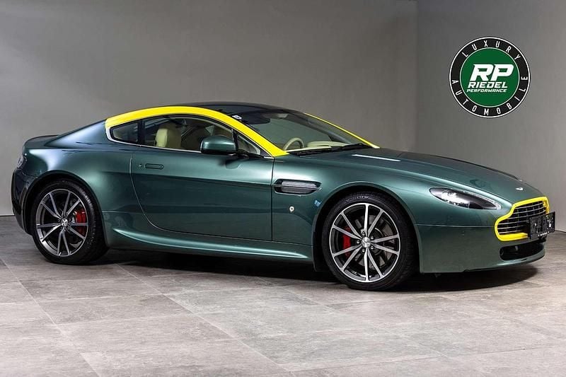 Gebraucht Aston Martin V8 Vantage 426 PS (313 kW) 2010 Grün Coupé