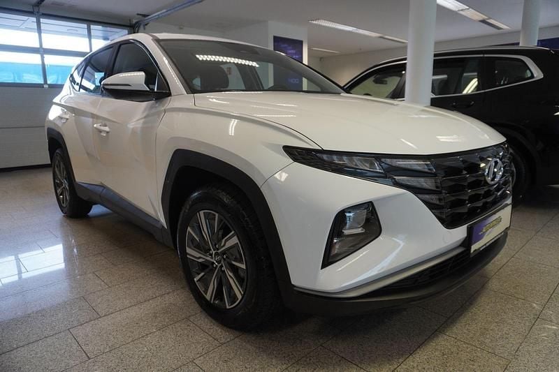 Gebraucht Hyundai Tucson Trend 230 PS (169 kW) 2024 Weiß SUV