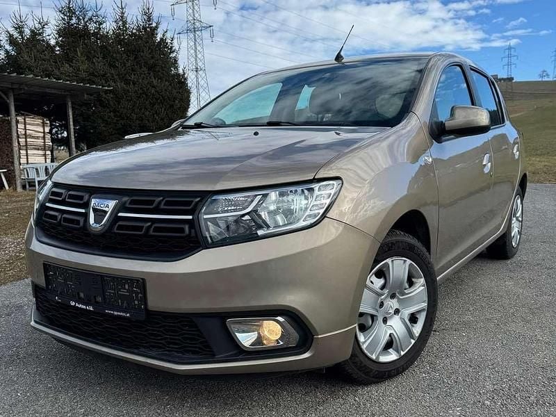 Gebraucht Dacia Sandero 90 PS (66 kW) 2020 Silber SUV