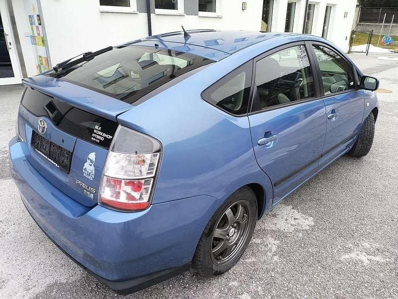 Gebraucht Toyota Prius Executive 77 PS (56 kW) 2004 Kleinwagen