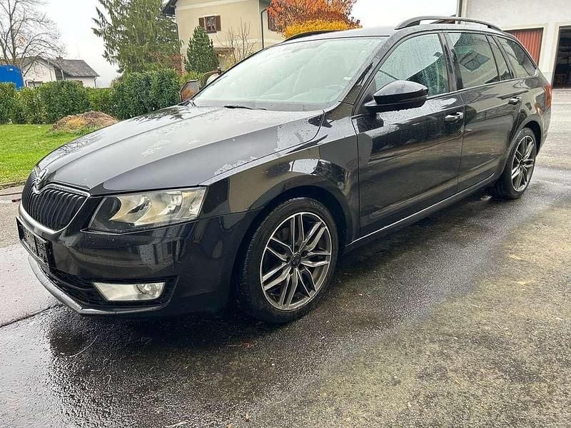 Schwarz Gebraucht 2015 Skoda Octavia Elegance Kombi | € 8.300 (Fairer Preis) - Bild 1/4