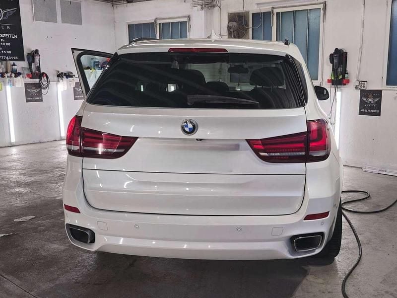 Gebraucht BMW X5 M Sport 258 PS (189 kW) 2015 Weiß SUV