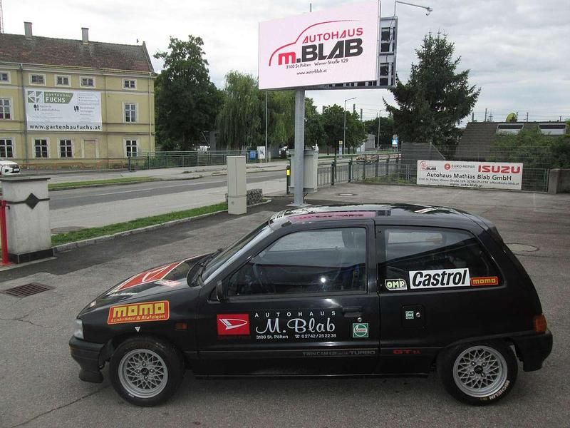Gebraucht Daihatsu Charade 101 PS (74 kW) 1989 Schwarz Kleinwagen