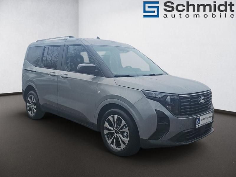 Neu Ford Tourneo Titanium 125 PS (91 kW) 2026 Silber Kombi