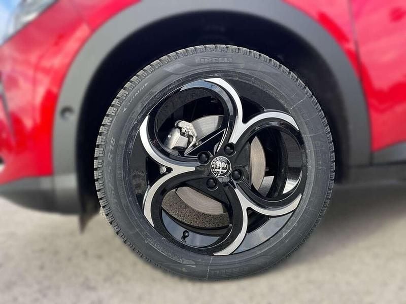 Gebraucht Alfa Romeo GT Junior Edizione Speciale 146 PS (107 kW) 2024 Rot SUV