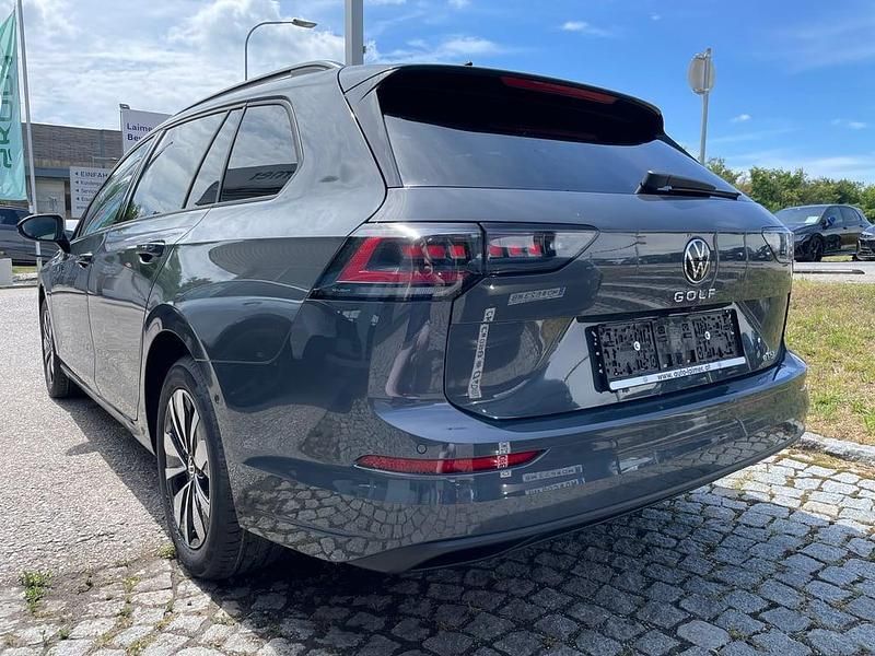 Gebraucht VW Golf VIII Business 150 PS (110 kW) 2025 Mittelgrau  metallic Kombi