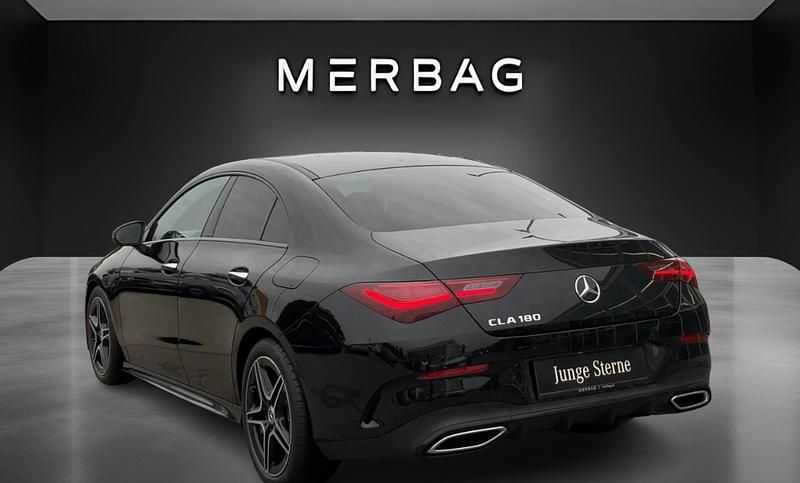 Gebraucht Mercedes CLA180 AMG line 136 PS (100 kW) 2024 Kosmosschwarz metallic Limousine