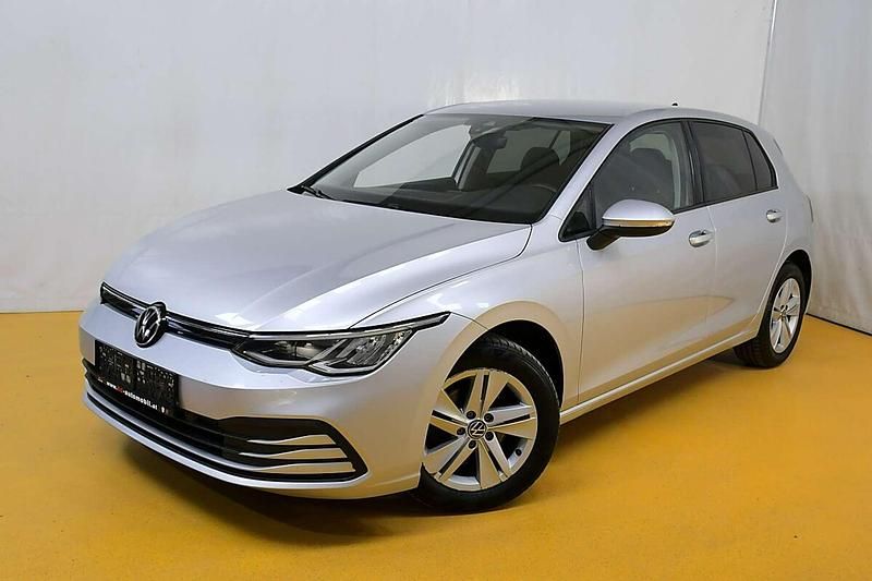 Gebraucht VW Golf VIII Life 116 PS (85 kW) 2020 Silber Limousine