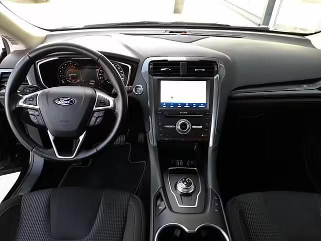 Gebraucht Ford Mondeo Titanium 150 PS (110 kW) 2022 Schwarzmet. Kombi