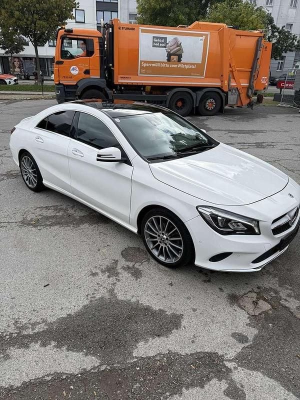 Gebraucht Mercedes CLA200 Edition 136 PS (100 kW) 2018 Weiß Coupé