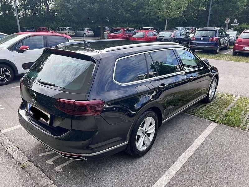 Gebraucht VW Passat 150 PS (110 kW) 2020 Kombi