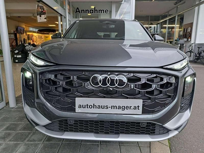Neu Audi Q3 S-Line 272 PS (200 kW) 2025 Mittelgrau  metallicperleffekt SUV