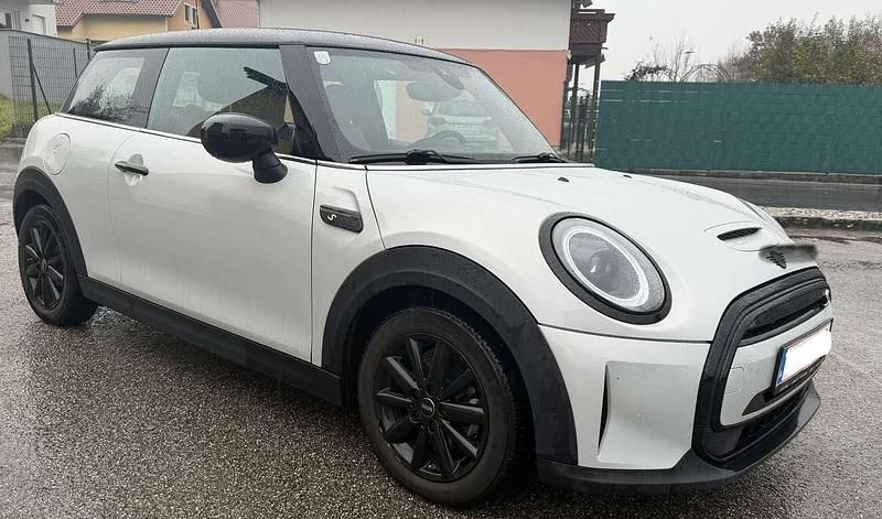 Gebraucht Mini Cooper SE 135 kW (184 PS) 2021 Kleinwagen