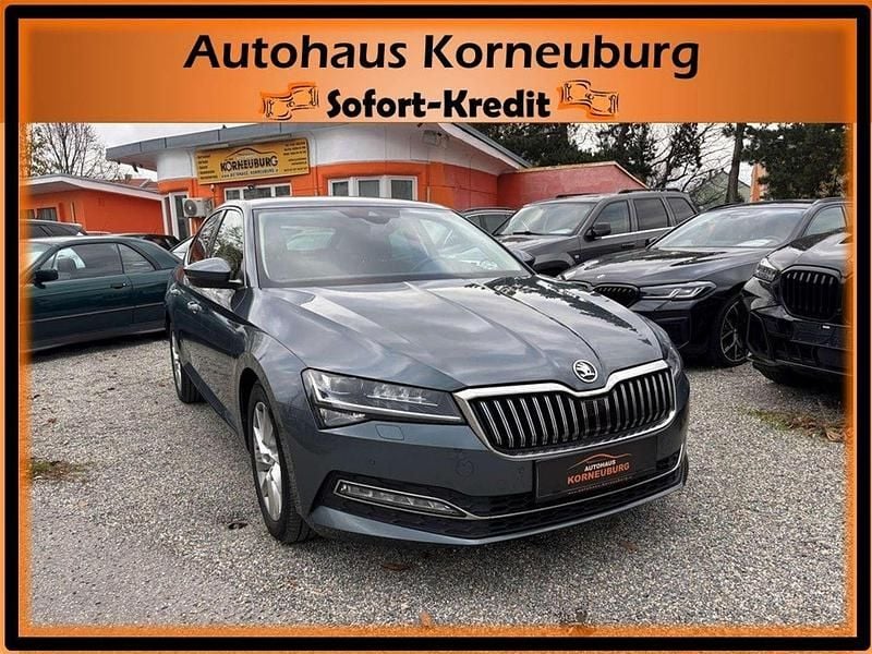 Grau Gebraucht 2020 Skoda Superb Style Kleinwagen | € 21.990 (Fairer Preis) - Bild 1/4