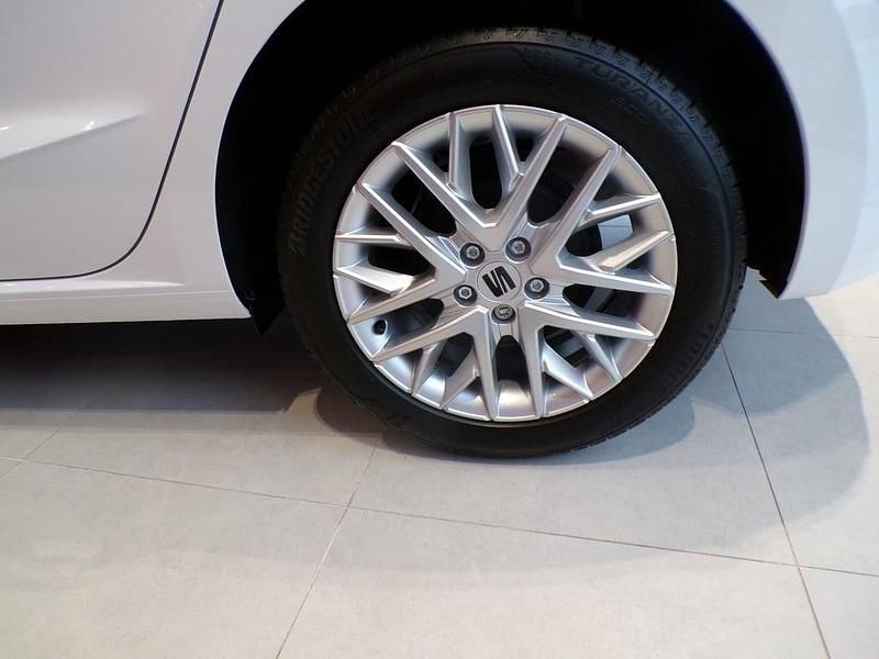 Neu Seat Ibiza Style 95 PS (69 kW) 2026 Weiss  normal