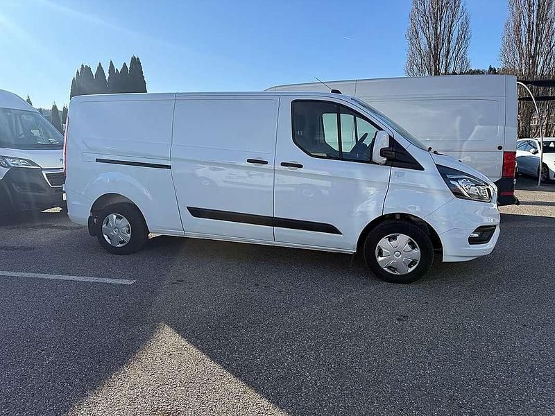 Gebraucht Ford Transit Custom Trend 109 PS (80 kW) 2022 Weiß Van