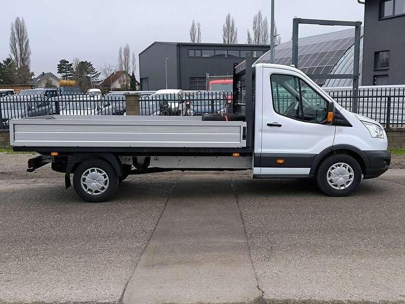 Gebraucht Ford Transit 131 PS (96 kW) 2019 Weiß
