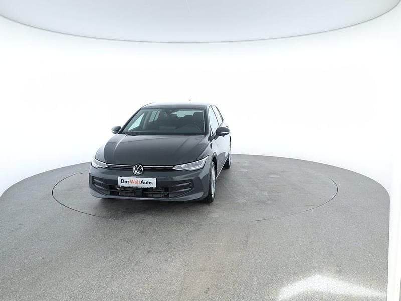 Gebraucht VW Golf VIII 116 PS (85 kW) 2025 Mittelgrau  metallic