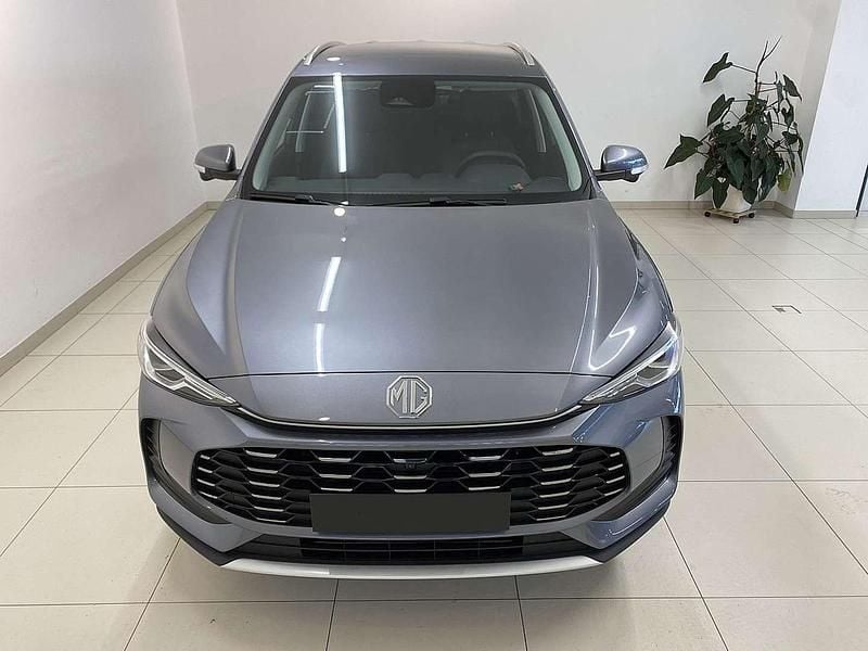 Neu MG ZS 116 PS (85 kW) 2025 Grau SUV