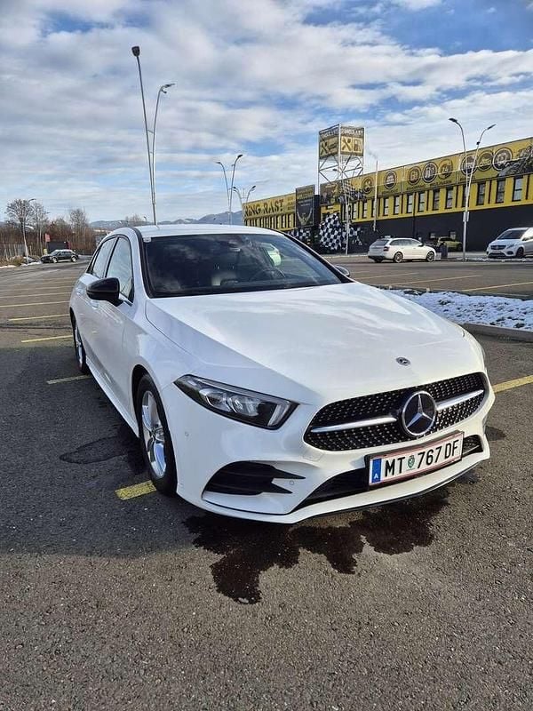 Gebraucht Mercedes A180 136 PS (100 kW) 2019 Limousine