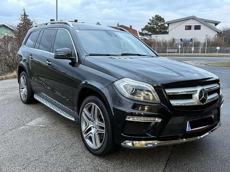 Gebraucht Mercedes GL350 AMG 258 PS (189 kW) 2012 Schwarz SUV