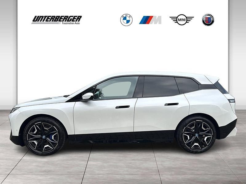 Gebraucht BMW iX Executive 384 kW (523 PS) 2024 Weiß SUV