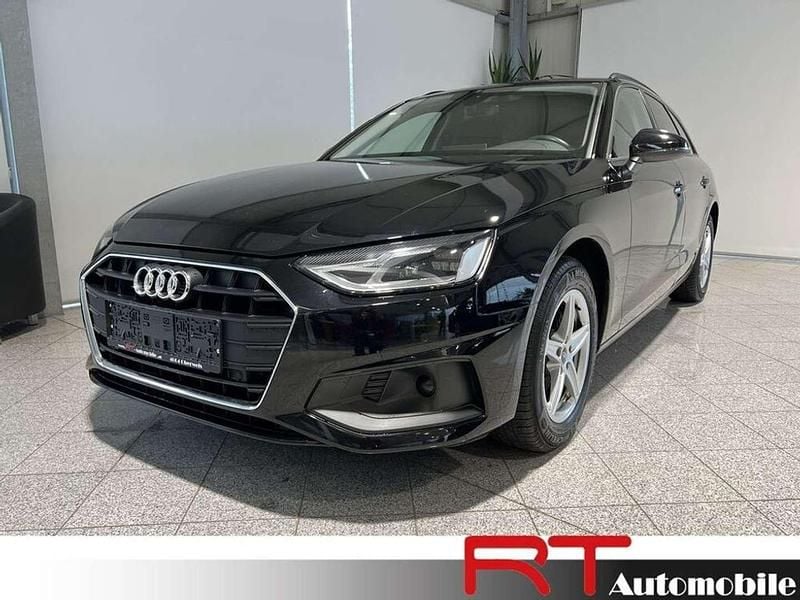 Gebraucht Audi A4 Sport 136 PS (100 kW) 2023 Schwarz Kombi