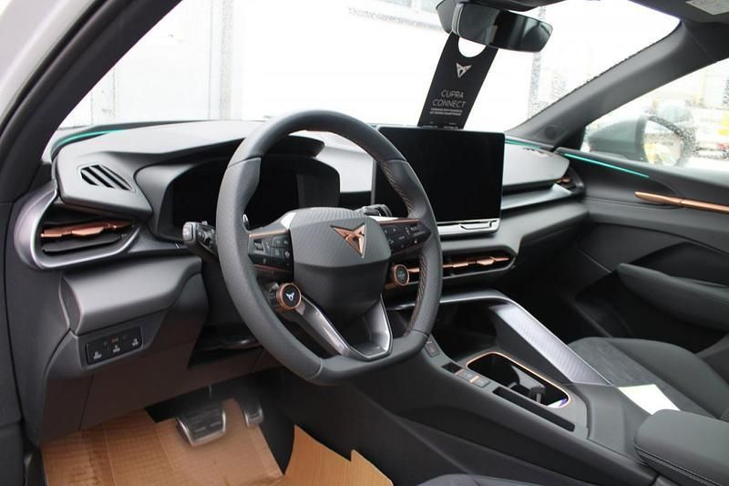 Neu Cupra Terramar 150 PS (110 kW) 2025 Dunkelgrau  metallic SUV