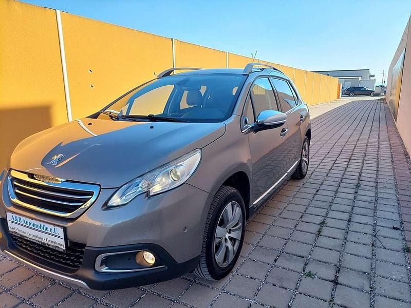 Braun Gebraucht 2015 Peugeot 2008 Allure SUV | € 9.390 (Fairer Preis) - Bild 1/4