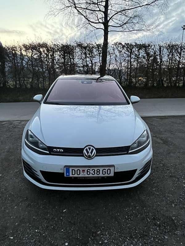 Gebraucht VW Golf VII GTD 184 PS (135 kW) 2013 Limousine