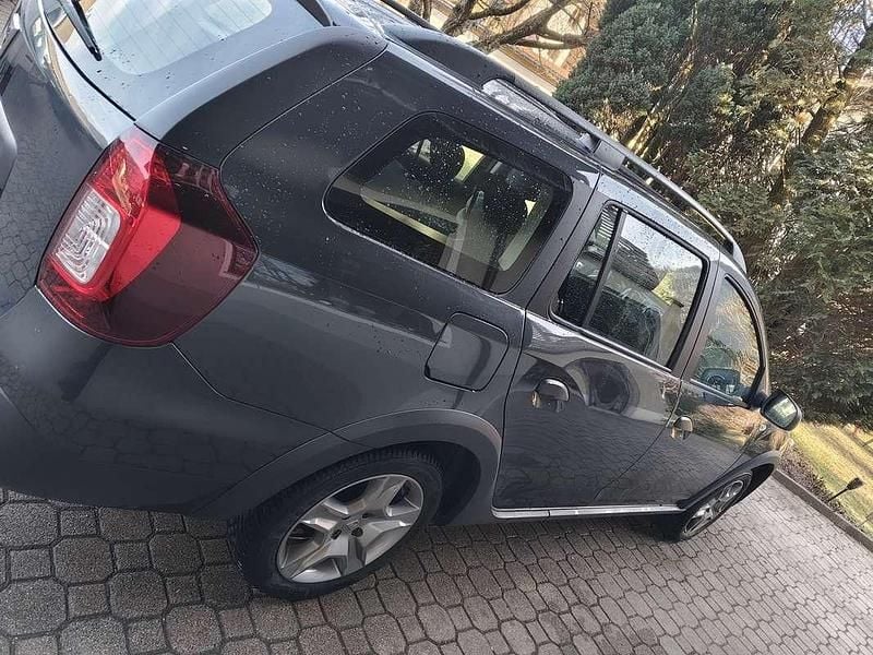 Gebraucht Dacia Logan MCV Stepway 90 PS (66 kW) 2018 Grau Kombi