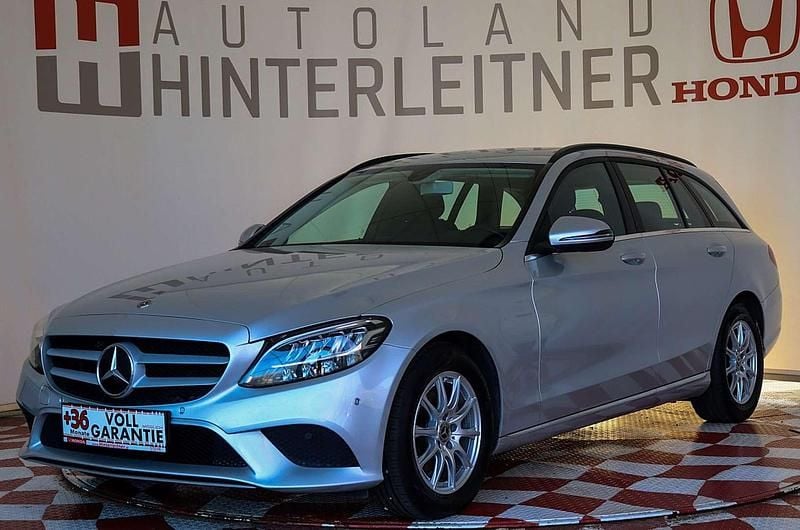 Silber Gebraucht 2020 Mercedes C180 Kombi | € 17.450 (Fairer Preis) - Bild 1/4
