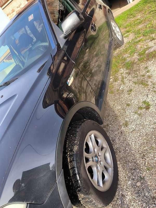 Schwarz Gebraucht 2006 BMW X3 SUV | € 3.500 (Fairer Preis) - Bild 1/4