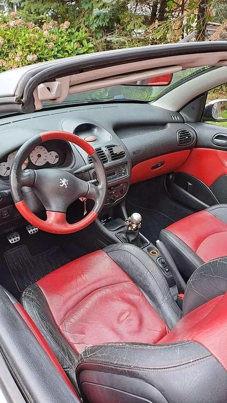 Gebraucht Peugeot 206 CC 109 PS (80 kW) 2001 Cabrio