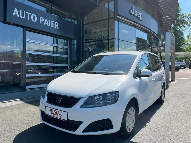 Weiss normal Gebraucht 2014 Seat Alhambra Van / Kleinbus | € 10.990 (Etwas zu teuer) - Bild 1/3