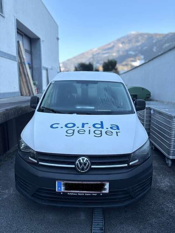 Weiß Gebraucht 2020 VW Caddy Van / Kleinbus | € 10.499 - Bild 1/4