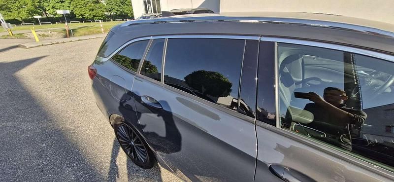 Gebraucht Opel Astra Edition 125 PS (91 kW) 2016 Grau Kombi