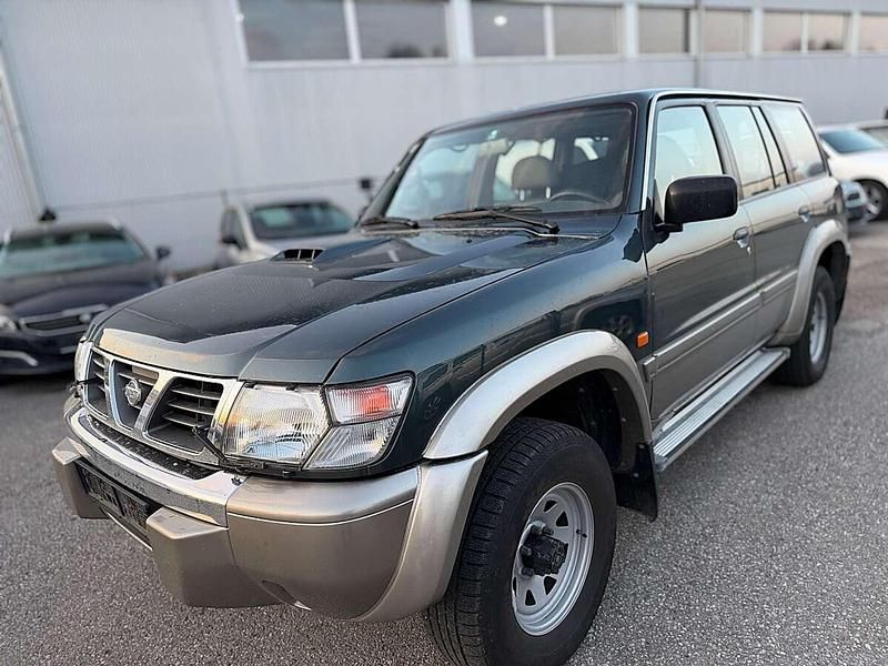 Gebraucht Nissan Patrol 158 PS (116 kW) 2002 Grün SUV