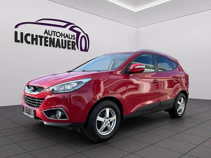 Rot Gebraucht 2015 Hyundai ix35 Premium SUV | € 9.300 (Fairer Preis) - Bild 1/4