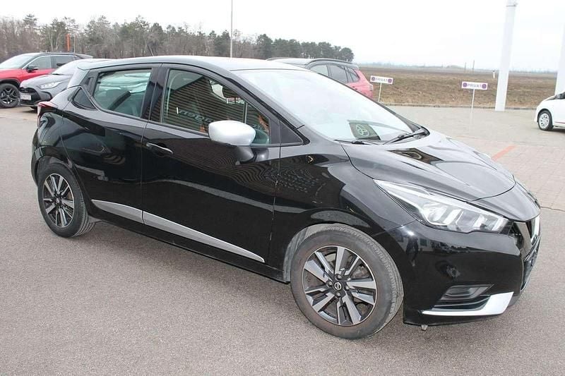 Gebraucht Nissan Micra Acenta 90 PS (66 kW) 2018 Schwarz Kleinwagen