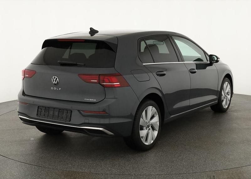 Neu VW Golf VIII Edition 204 PS (150 kW) 2025 Limousine