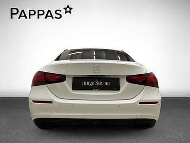 Gebraucht Mercedes A180 Progressive 136 PS (100 kW) 2024 Weiß Limousine