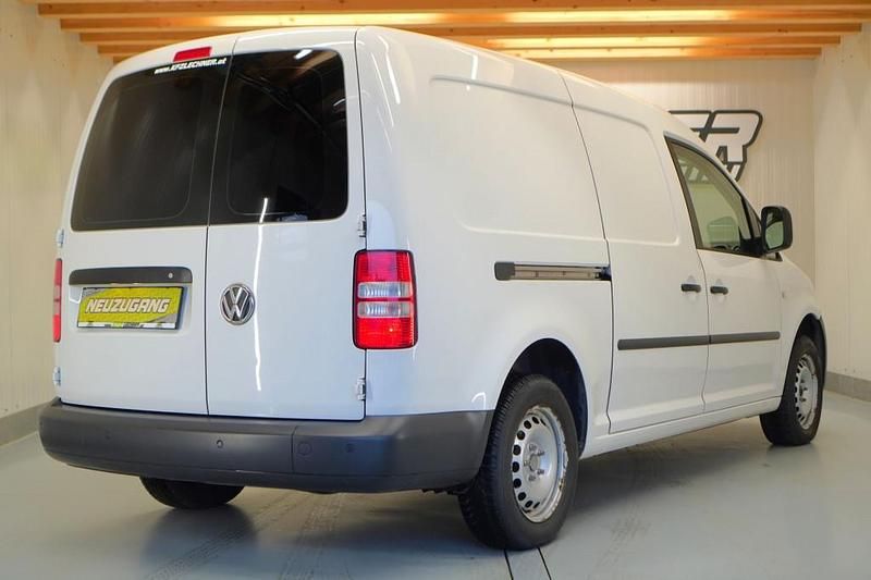 Gebraucht VW Caddy Maxi 102 PS (75 kW) 2015 Weiß Van / Kleinbus