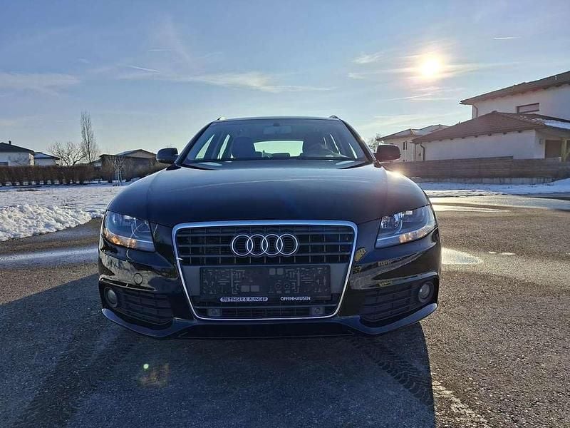 Gebraucht Audi A4 120 PS (88 kW) 2010 Schwarz Kombi