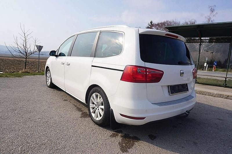 Gebraucht Seat Alhambra Style 140 PS (102 kW) 2013 Weiß Van / Kleinbus