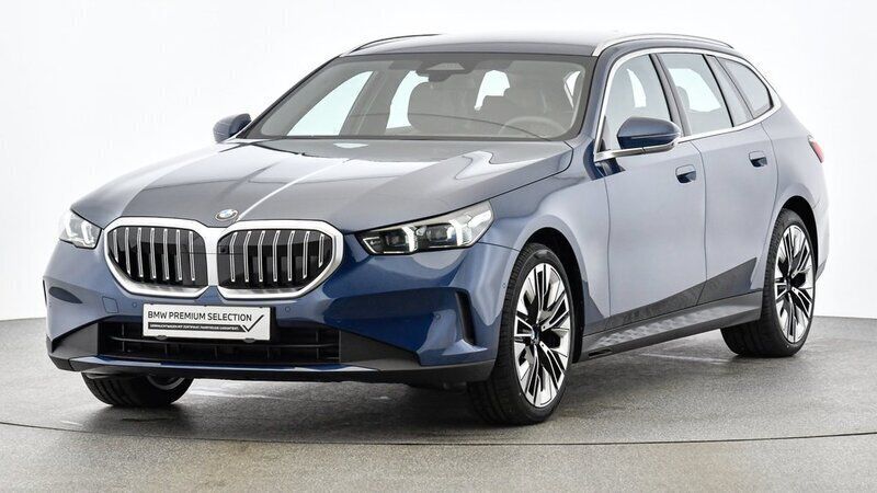 Gebraucht BMW 520 Efficient Dynamics 197 PS (144 kW) 2025 Phytonicblau